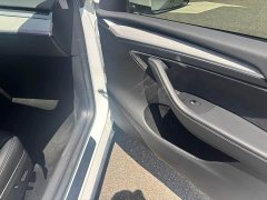 Tesla Model Y Rear-Wheel Drive - ფოტო 12