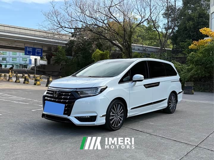 Honda Odyssey 2.0L e:HEV Luxury - ავტომობილი ჩინეთიდან