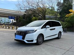 Honda Odyssey 2.0L e:HEV Luxury - ფოტო 1
