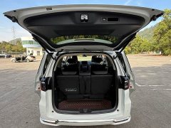 Honda Odyssey 2.0L e:HEV Luxury - ფოტო 15