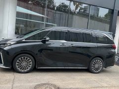 Lexus LM 2025 500h Six-Seat Premium Edition - ფოტო 16