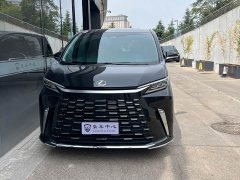 Lexus LM 2025 500h Six-Seat Premium Edition - ფოტო 2