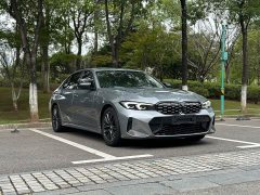 BMW 3 Series 325Li M Sport Night Edition Package - ფოტო 2