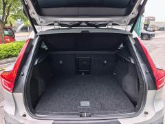 Volvo XC40 B3 Smart Remote Luxury Edition - ფოტო 12