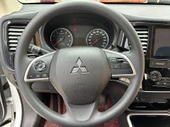 Mitsubishi Outlander 2.0L FWD Comfort 5-Seater - ფოტო 12
