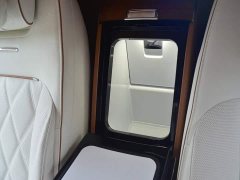 Li Auto Zun S800 2025 Extended Range Starlight Executive Edition 4-Seater (192-line LiDAR) - ფოტო 11