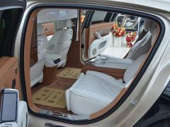 Li Auto Zun S800 2025 Extended Range Starlight Executive Edition 4-Seater (192-line LiDAR) - ფოტო 5