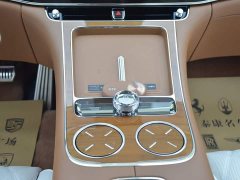 Li Auto Zun S800 2025 Extended Range Starlight Executive Edition 4-Seater (192-line LiDAR) - ფოტო 9