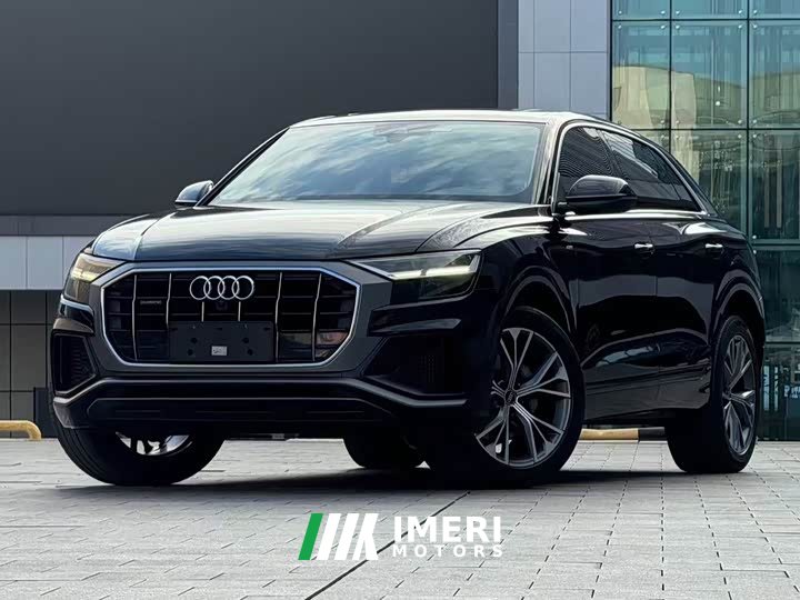 Audi Q8 55 TFSI Luxury Sport
