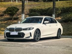 BMW 3 Series 320Li M Sport Package - ფოტო 1