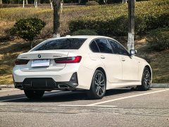 BMW 3 Series 320Li M Sport Package - ფოტო 12