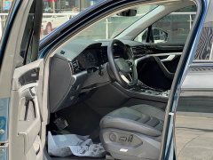 Volkswagen Touareg 3.0TSI Ruixiang Classic Sport Package - ფოტო 9