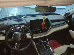 Toyota Highlander Hybrid 2.5L AWD Premium 7-Seater - ფოტო 5
