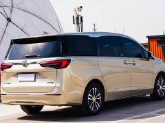 Buick GL8 ES Luxe 653T Comfort - ფოტო 19