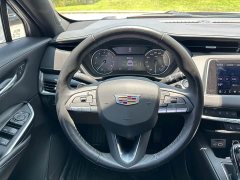 Cadillac XT4 28T FWD Luxury - ფოტო 17