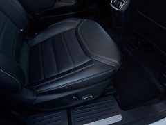 Ford Explorer EcoBoost 285 AWD Fashion Plus 6-Seater - ფოტო 13