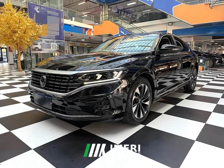 Volkswagen Passat Facelift 280TSI Elite - ავტომობილი ჩინეთიდან
