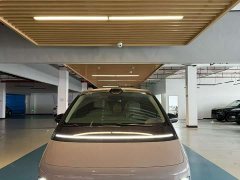 Li Auto Li Xiang MEGA Ultra - ფოტო 5