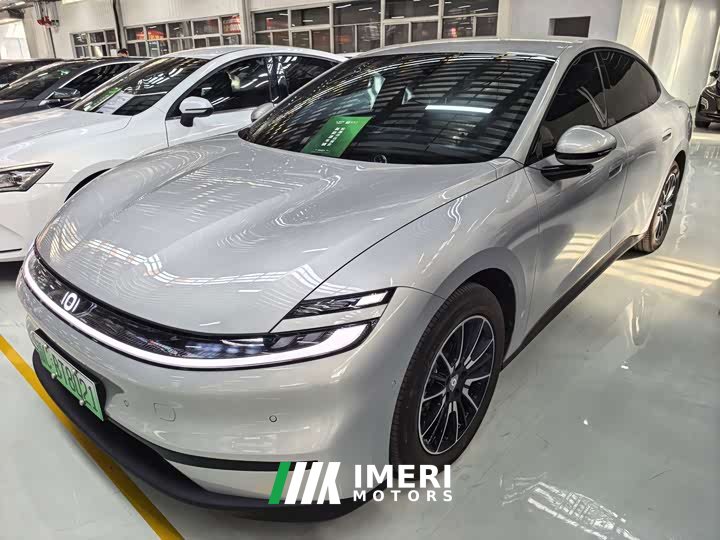 Changan Qiyuan A06 510Pro - ავტომობილი ჩინეთიდან