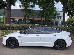 Tesla Model 3 Long Range All-Wheel Drive - ფოტო 11