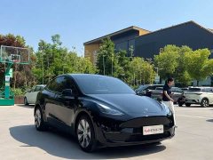 Tesla Model Y Facelift Rear-Wheel Drive - ფოტო 3