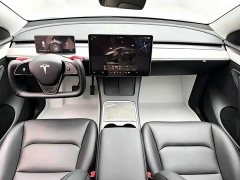 Tesla Model Y Rear-Wheel Drive - ფოტო 5