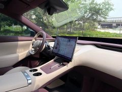 Xiaomi YU7 2025 Rear-Wheel Drive Long-Range Edition - ფოტო 4