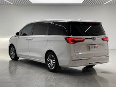 Buick GL8 ES Luxe Enjoyment Edition - ფოტო 4