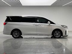 Buick GL8 ES Luxe Enjoyment Edition - ფოტო 8