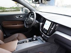 Volvo XC60 2025 B5 AWD Smart Luxury Edition - ფოტო 13