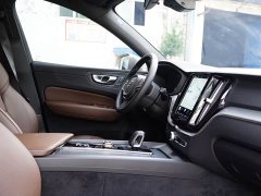 Volvo XC60 2025 B5 AWD Smart Luxury Edition - ფოტო 14