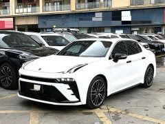 Lynk & Co Geely Lynk & Co 03 2025 1.5T DCT Champion Edition Pro - ფოტო 1