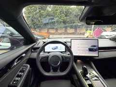 Lynk & Co Geely Lynk & Co 03 2025 1.5T DCT Champion Edition Pro - ფოტო 11