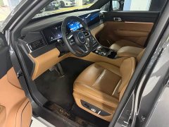 Li Auto ONE Extended Range 6-Seater - ფოტო 2