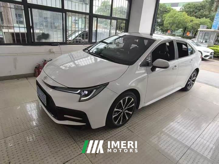 Toyota Corolla 1.8L CVT Sport - ავტომობილი ჩინეთიდან