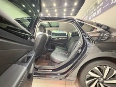 Volkswagen Passat 330TSI Starry Sky Elite - ფოტო 14
