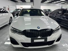BMW 3 Series 325Li M Sport Night Edition Package - ფოტო 2