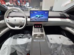 Deepal Deep Blue L07 2024 230Max Qiankun Smart Driving ADS SE Extended Range Version - ფოტო 13