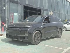 Li Auto L8 2023 Pro - ფოტო 1
