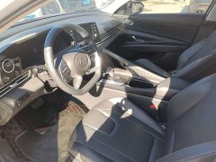 Hyundai Elantra 2022 1.5L CVT GLX Elite - ფოტო 17