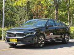 Volkswagen Passat Outstanding Edition 330TSI Elite - ფოტო 1