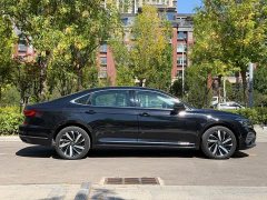 Volkswagen Passat Outstanding Edition 330TSI Elite - ფოტო 5