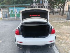 BMW 1 Series 120i M Sport Night Edition - ფოტო 18
