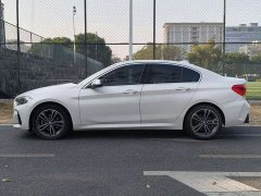 BMW 1 Series 120i M Sport Night Edition - ფოტო 7