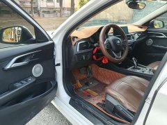 BMW 1 Series 120i M Sport Night Edition - ფოტო 9
