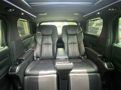 Lexus LM 2020 300h Four-Seat Royal Edition - ფოტო 12