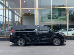 Lexus LM 2020 300h Four-Seat Royal Edition - ფოტო 17