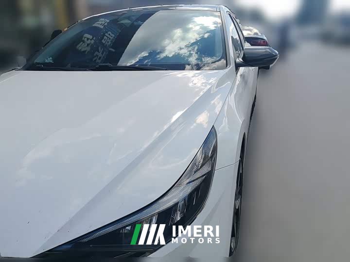 Hyundai Elantra 1.5L CVT Luxury - ავტომობილი ჩინეთიდან