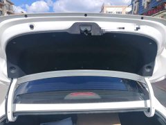 Hyundai Elantra 1.5L CVT Luxury - ფოტო 15