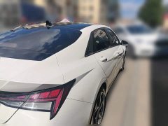 Hyundai Elantra 1.5L CVT Luxury - ფოტო 4